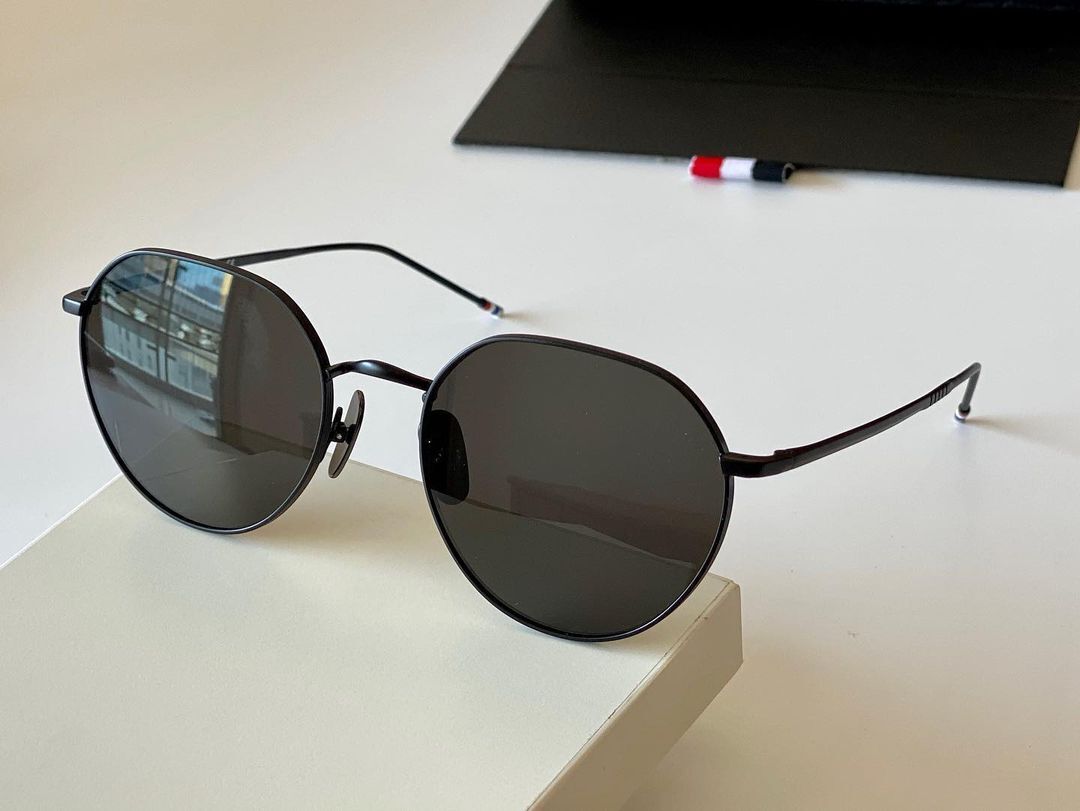 Thom Brand Design Sunglasses Classic Round Titanium Ultralight UV400 Sun Glasses TBX914 With Original Box Men Women Sun-glasses