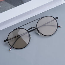 Load image into Gallery viewer, Thom Vintage Alloy Sunglasses Retro Round Metal Eyeglasses Frame for Male and Female Blue lens Anti-uv400 Male Mirror Sunglasses