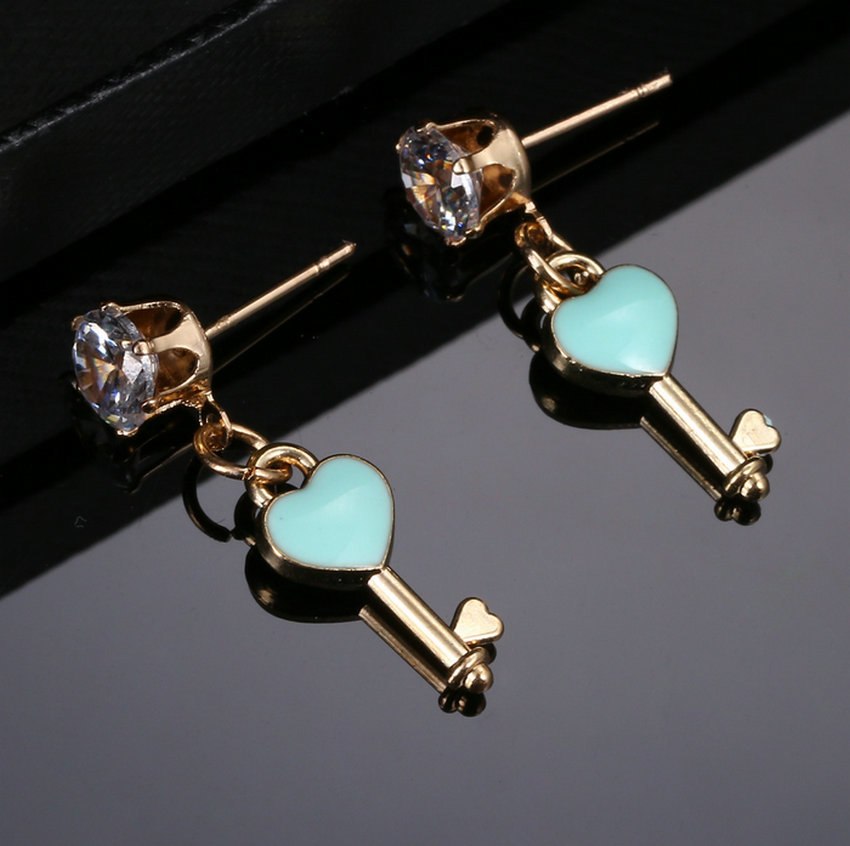 Fashion Blue Heart Earrings Night Club Personality Jewelry Hop metal Key Stud Earrings For Women