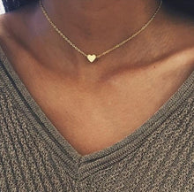 Load image into Gallery viewer, Tiny Heart Necklace for Women SHORT Chain Heart Shape Pendant Necklace Gift Ethnic Bohemian Choker Necklace drop shipping x51
