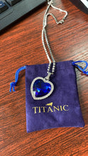 Carica l&#39;immagine nel visualizzatore di Gallery, Titanic Heart of Ocean blue heart love forever pendant Necklace + velvet bag