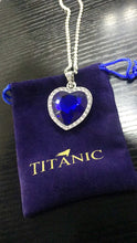 Carica l&#39;immagine nel visualizzatore di Gallery, Titanic Heart of Ocean blue heart love forever pendant Necklace + velvet bag
