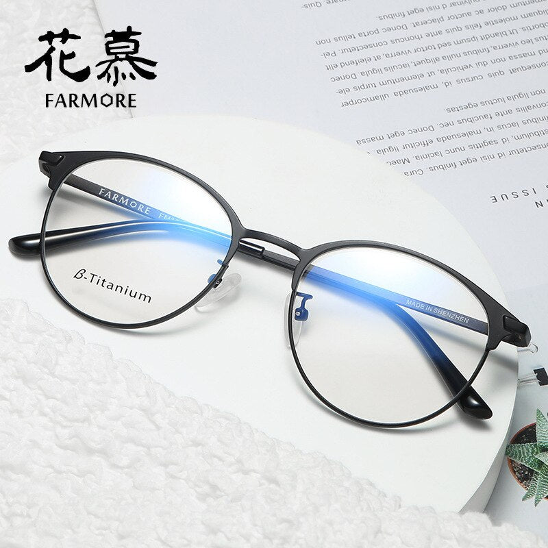 Titanium alloy men's and women's Korean flat lens frame female can match nearsightedness anti-radiation glasses frame