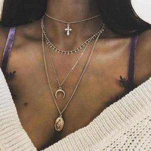Multilayer Crystal Rose Pendant Necklace Women Gold Moon Star Horn Crescent Choker Necklaces Jewelry