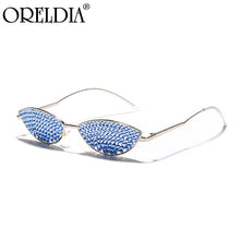 Carica l'immagine nel visualizzatore di Gallery, Top Brand Designer Cat Eye Occhiali da sole da donna Piccoli occhiali da sole sexy con strass di colore Occhiali da donna retrò Oculos De Sol