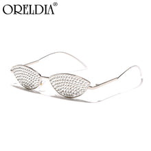Carica l'immagine nel visualizzatore di Gallery, Top Brand Designer Cat Eye Occhiali da sole da donna Piccoli occhiali da sole sexy con strass di colore Occhiali da donna retrò Oculos De Sol