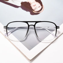 Load image into Gallery viewer, Transparent Double Beam Retro Flat Spectacles Myopia Glasses Frame Men And Women Trend Eyeglasses Frames Optical Eyewear 6536
