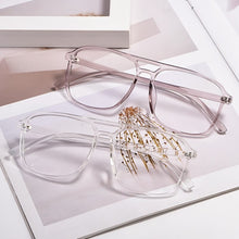 Load image into Gallery viewer, Transparent Retro Double Beam Flat Glasses Myopia Glasses Frame Trend Men And Women Art Glasses Frames Optical Eyewear D138