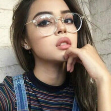 Load image into Gallery viewer, Transparent Retro Women Glasses Frame Fashion Men Eyeglasses Frame  Round Clear Lens Glasses Optical Spectacle Frame