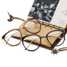 Load image into Gallery viewer, Transparent Spectacle Frame For Men Women Glasses Anti-fatigue Cat Eye High Quality Computer eyeglasses men Retro Optical Lens