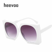 Load image into Gallery viewer, Trend Classic Retro Square Sunglasses Women Oversized Sunglasses Women/Men Retro Sunglasses Lentes De Sol Mujer