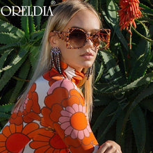 Load image into Gallery viewer, Trend Oversized Square Sunglasses Goggles 2023 Women Men Punk Sun Glasses Retro Big Frame Gradient Eyewear Shade UV400