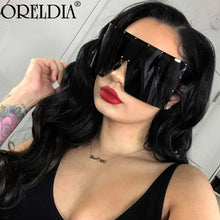 Load image into Gallery viewer, Trend Oversized Sunglasses Women Men Rivet Sun Glasses One-piece Windproof Goggles Mirror Sunglass UV400 Oversized Sunglasses
