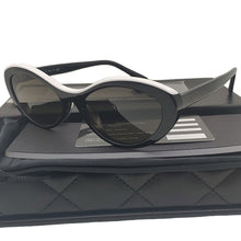 Load image into Gallery viewer, Trending  Products Small Sunglasses 2023 Women's Sunglasses Girl  Cool Glasses Vintage Sunglasses Designer Sunglasses