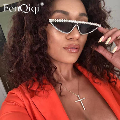 Trending Products 2023 Cat Eyes Diamond Sunglasses Sexy Rhinestone Sun Glasses Eyeglasses Shades UV400 Oculos Feminino De Sol