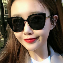 Load image into Gallery viewer, Trendy Cat Eye Sunglasses Female Retro Black Mirror Sunglasses Big Frame Cool Sexy Female Big Frame Sunglasses