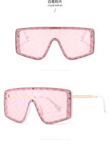Load image into Gallery viewer, Trendy Jumpsuit F Letter Sunglasses Women Metal Personality Large Frame Sunglasses Sunglasses for Women
