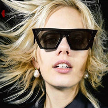 Carica l'immagine nel visualizzatore di Gallery, Trendy Geometric Women‘s Sunglasses Hyperbolic Sapphire Blue Sun Glasses Cat Eye Internet Celebrity Same Eyewear