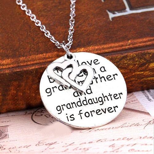Trendy Heart Letter Round Pendant Necklace Jewelry Family Love Grandmother Gift