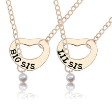 Load image into Gallery viewer, Trendy Puzzle Heart Necklace For Women Big Sis Little Sis 3 Sisters Pendants &amp; Necklaces BFF Friends Creative Charms Jewelry