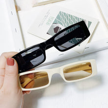 Carica l&#39;immagine nel visualizzatore di Gallery, Trendy piccolo rettangolo occhiali da sole donne 2022 Y2k Steampunk anni &#39;90 occhiali da sole UV400 gotico vacanza spiaggia Cat Eye Hippie Eyewear