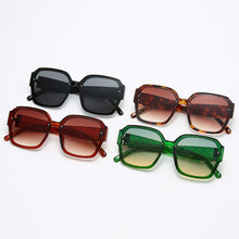 Load image into Gallery viewer, Trendy Style Vintage Square Grid Shades Sunglasses Women  SunGlasses Men Steampunk Oversized  Frame Sunglasses