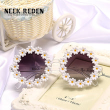 Load image into Gallery viewer, Trendy Sunglasses Women's Round Flower Outdoor Personality Sunnglases Ladies Party Eyewear Visor Korean Style Sunglasess