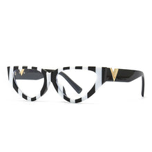 Load image into Gallery viewer, Triangle Computer Glasses Women  Brand Designer Cat Eye Anti Blue Glasses Men Vintage Optical Eyeglasses Eyewear