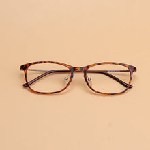 Load image into Gallery viewer, Tungsten Titanium Glasses Men's Brand Vintage Optical Clear Glasses Frames Women Square Elegantl Myopia Optical Eyeglasses