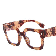 Load image into Gallery viewer, UV400 Translucent Oversized Frame Computer Glasses Square Glasses  Trend Leopard Print Frames Prescription Glasses