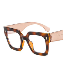 Load image into Gallery viewer, UV400 Translucent Oversized Frame Computer Glasses Square Glasses  Trend Leopard Print Frames Prescription Glasses