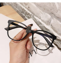 Load image into Gallery viewer, UVLAIK Blue Light Blocking Glasses Frame Anti Decorative Glasses Light Computer Eyeglasses Frame Radiation Protection Eyewear