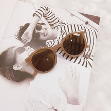 Load image into Gallery viewer, Small Round Sunglasses Women fashion Brand Designer Vintage Sun Glasses Ladies Shades Eyewear Mirror