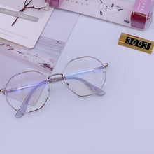 Carica l'immagine nel visualizzatore di Gallery, Ultralight Metal Anti Blue Light Glasses Women Men Vintage Octagonal Eyeglasses Eye Protection Blue Ray Blocking Computer Goggle