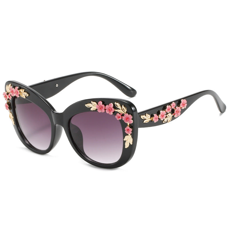 Unique  Flower Sunglasses Women Vintage Cat Eye Sun Glasses UV400 Shades Retro Square Goggles Eyewear Gafas De Sol
