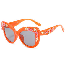 Load image into Gallery viewer, Unique  Flower Sunglasses Women Vintage Cat Eye Sun Glasses UV400 Shades Retro Square Goggles Eyewear Gafas De Sol