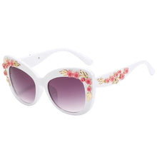 Load image into Gallery viewer, Unique  Flower Sunglasses Women Vintage Cat Eye Sun Glasses UV400 Shades Retro Square Goggles Eyewear Gafas De Sol