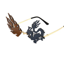 Carica l&#39;immagine nel visualizzatore di Gallery, Unique Rimless Dragon Phoenix Shape Glasses Party Funny Sunglasses Frameless Colorful Sun Glasses Men Cool Shades