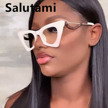 Load image into Gallery viewer, Unique Triangle Cat's Eye Eyeglasses For Women Vintage Leopard Print Sunglasses Female Alloy Sun Glasses Beige Shades Clear Lens