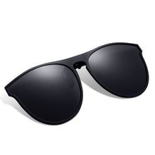 Load image into Gallery viewer, Unisex Clip-on Sunglasses Anti-Glare Driving Polarized Glasses With Flip Up Prescription Glasses UV400 Protection Glasses Clip
