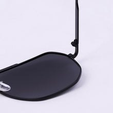 Load image into Gallery viewer, Unisex Driver Imitation Sunglasses Adult Metal Toad Sunglass Cool  Brand Ladies Sun Glasses Goggles Shape Eyewear