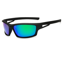 Load image into Gallery viewer, Unisex Night Vision 100% UV400 Polarised Driving Sun Glasses For Men Polarized Stylish Sunglasses Male Goggle Eyewears Gafas
