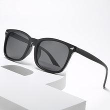 Load image into Gallery viewer, Unisex Polarized Retro Classic Trendy Square Sunglasses for Men Women Driving Sun glasses 100% UV Blocking