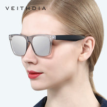 Carica l&#39;immagine nel visualizzatore di Gallery, VEITHDIA Unisex Sun Glasses Photochromic Polarized UV400 Sunglasses Men Women Classic Sports Eyewear For Male 7018