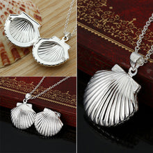 Load image into Gallery viewer, Valentine Lover Gift Hollow Out Water Drop Shell Photo Frames Can Open Locket Necklaces Silver Plated Heart Pendants Necklace