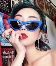 Load image into Gallery viewer, Vintage Cat Eye Sunglasses Women Brand Glasses Red Blue Female Eyewear Oculos De Sol Feminino Lunette Soleil