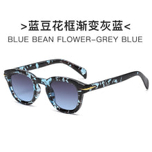 Load image into Gallery viewer, Vintage Classic Small Round Sunglasses Men Women Brand Design Driving Square Frame Sun Glasses Male Goggle UV400 Gafas De Sol