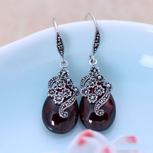 Vintage Dangling Earrings Real 925 Sterling Silver Jewelry Natural Garnet Red Stone Carved Flower Drop Shaped Earrings for Women