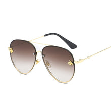 Load image into Gallery viewer, Vintage Gradient Aviation Sunglasses Women  Style Sun Glasses Male Brand Designer Ocean Metal Rimless Oculos
