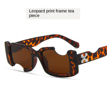 Load image into Gallery viewer, Vintage Men's Rectangular Sunglasses Brand Designer Hollowed out Female Sunglasses Square Shades Glasses UV400